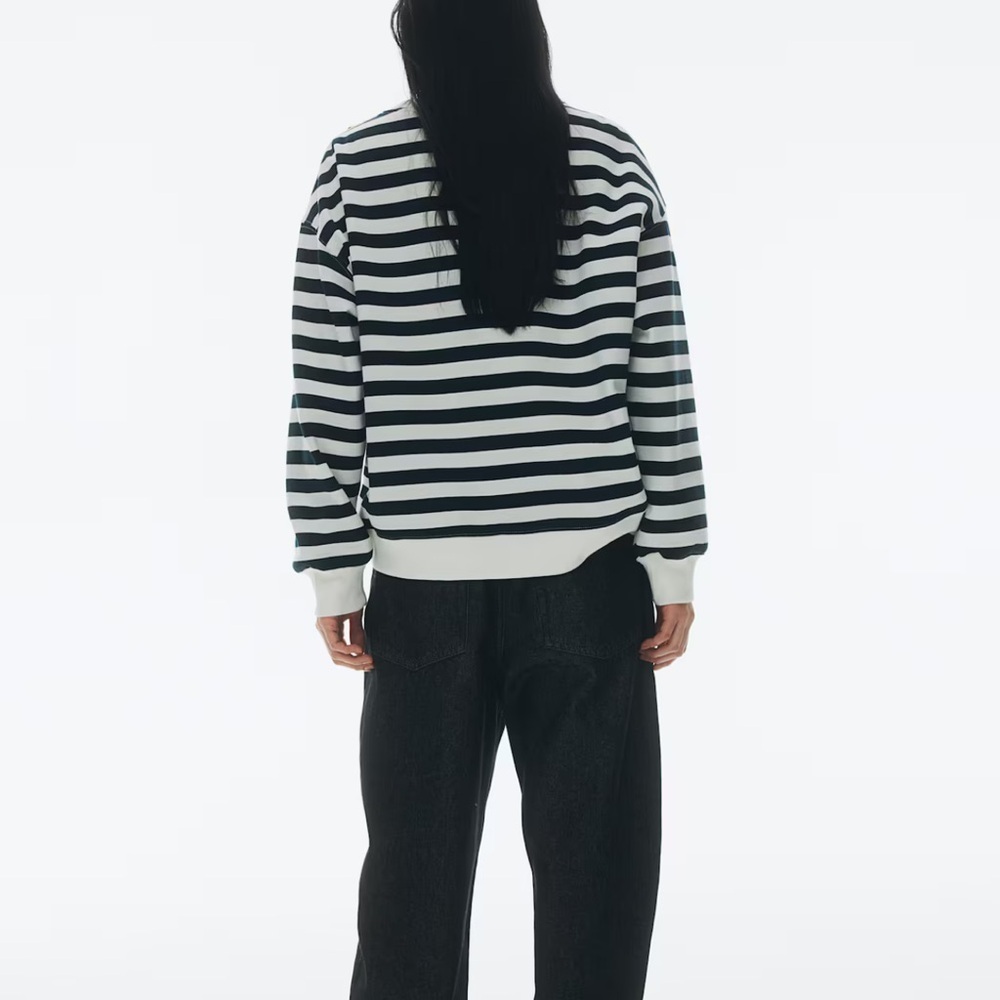 H&M Navy and White Striped Text Motif Sweatshirt size Medium BNWOT - Picture 3 of 8